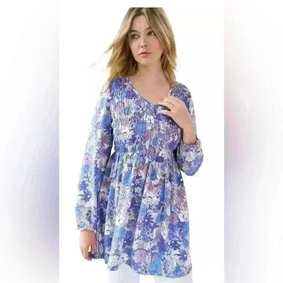 Ellos Women's Plus Size V-neck Tunic With Smocked Bodice size 2x 26/28 - Picture 1 of 6